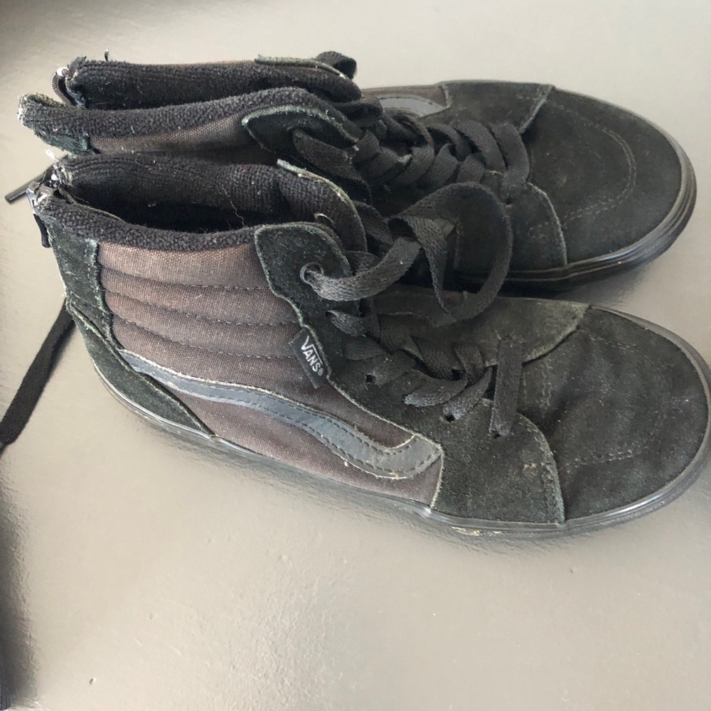 Vans zippered Kids' Black High-Top Skate Shoes size 3